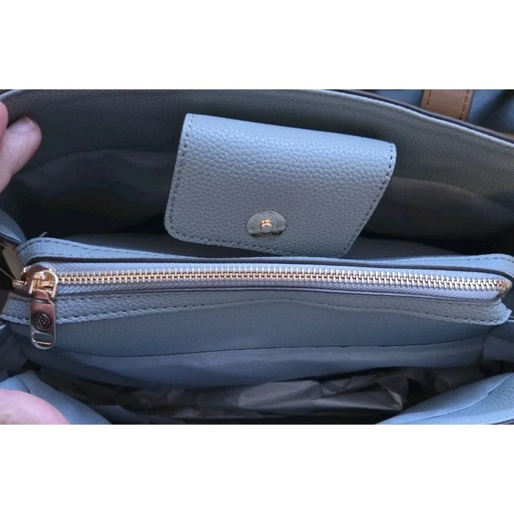 Beautiful NWT ADRIENNE VITTADINI Compartment Satchel Handbag + Pouch MSRP $190‎